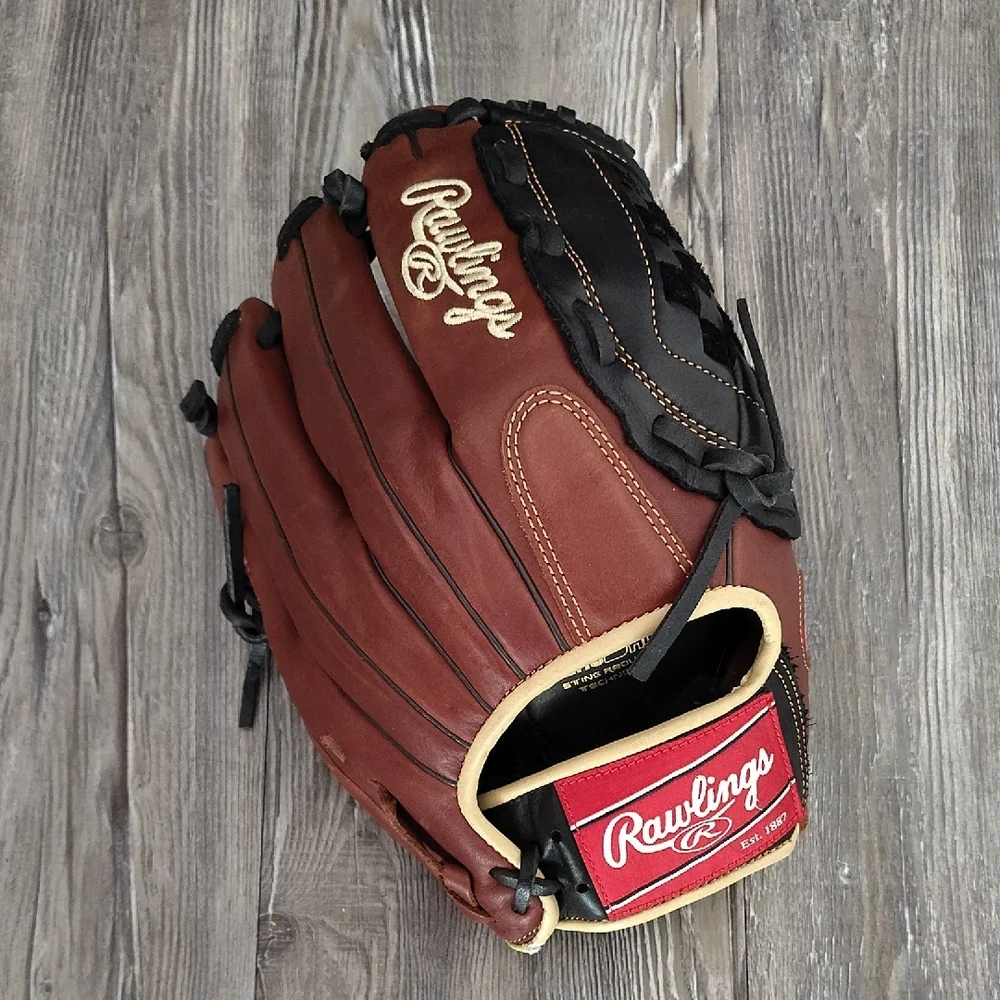 Rawlings Brown and Black Baseball Glove - Picture 1 of 6